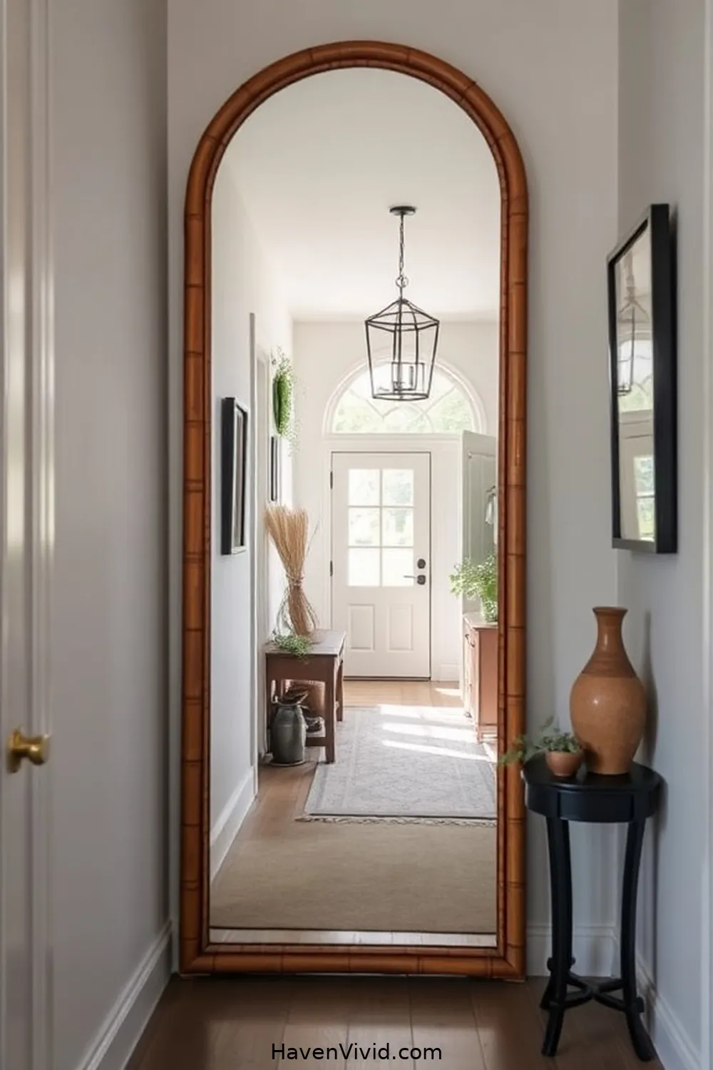 13 Ways to Use Bamboo in Your Farmhouse Hallway 13 Bamboo Mirrors to Create Illusions of Space for 13 Ways to Use Bamboo in Your Farmhouse Hallway