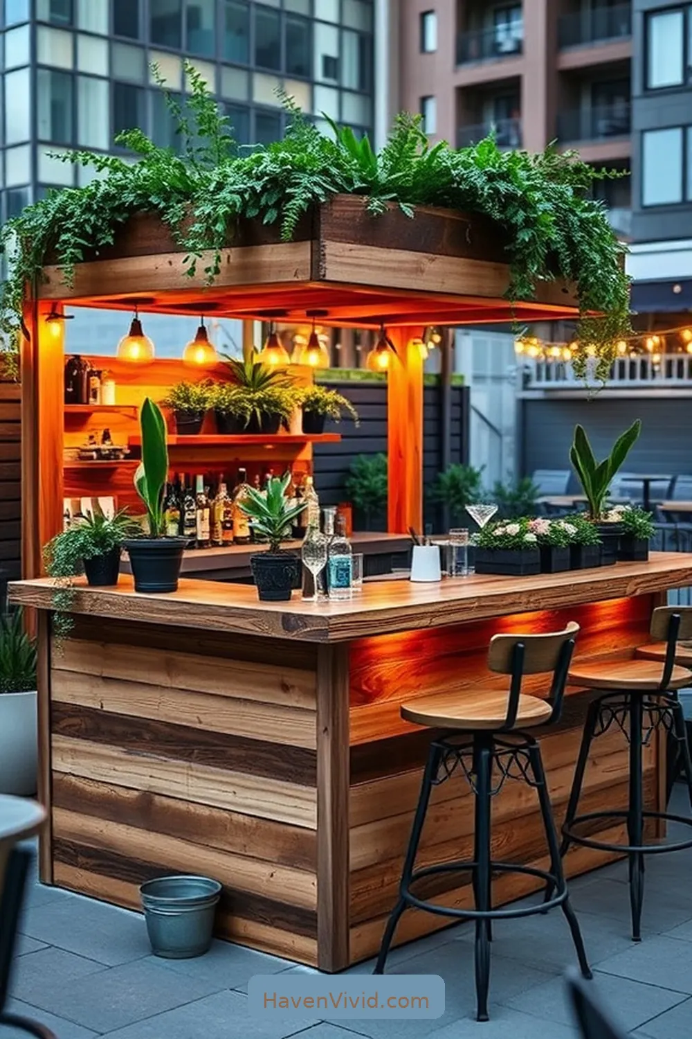 18 Creative Ways for Urban Patio Design Using Recycled Wood 11 Outdoor Bar or Serving Station for 18 Creative Ways for Urban Patio Design Using Recycled Wood